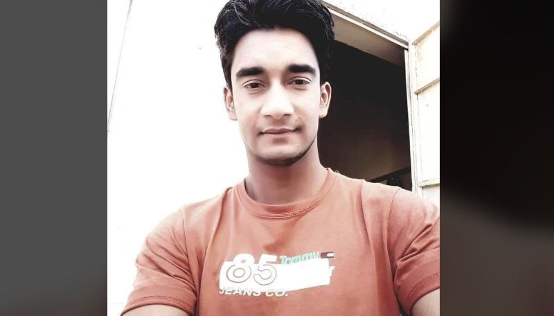 নবীনগরে ফেসবুক লাইভে এসে যুবকের আত্মহত্যা
