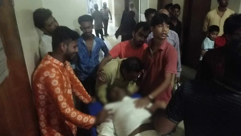 বগুড়ায় রথযাত্রায় বিদ্যুৎস্পৃষ্টে নিহত ৫