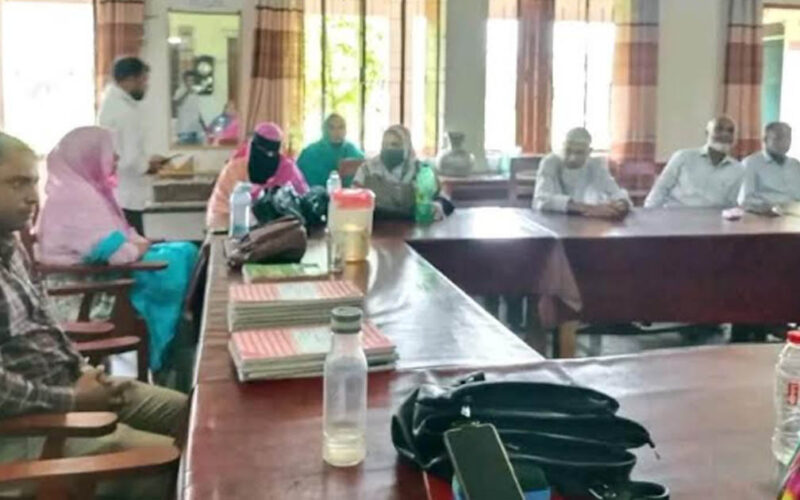 কেন্দুয়ায় এমপিওভুক্ত শিক্ষাপ্রতিষ্ঠানে কর্মবিরতি