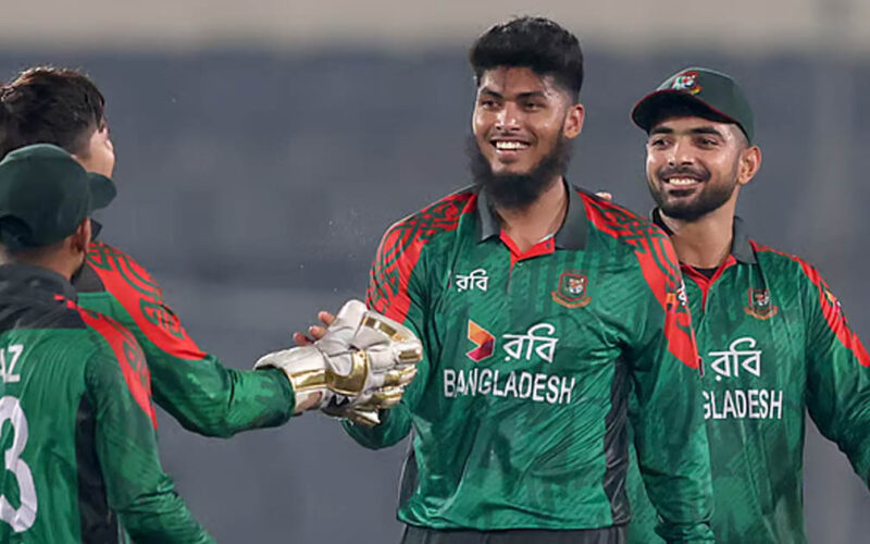 রিশাদের হাত ধরে ঘুরে দাঁড়ানো জয়