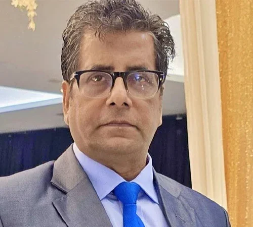 গ্রেপ্তার দেখানো হলো সাংবাদিক আনিস আলমগীরকে