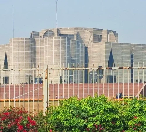 নতুন এমপিদের বরণে প্রস্তুত হচ্ছে সংসদ ভবন