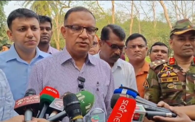 বন্ধ পাটকলগুলো ইজারার মাধ্যমে পুনরায় চালু কর‍তে চাই: পাট প্রতিমন্ত্রী